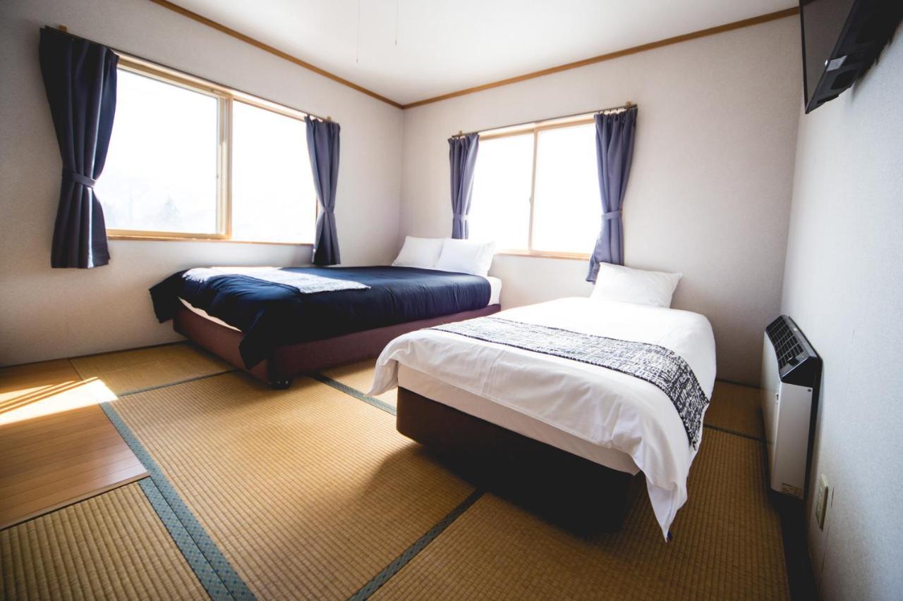 Otari Hakuba Cortina Lodge מראה חיצוני תמונה